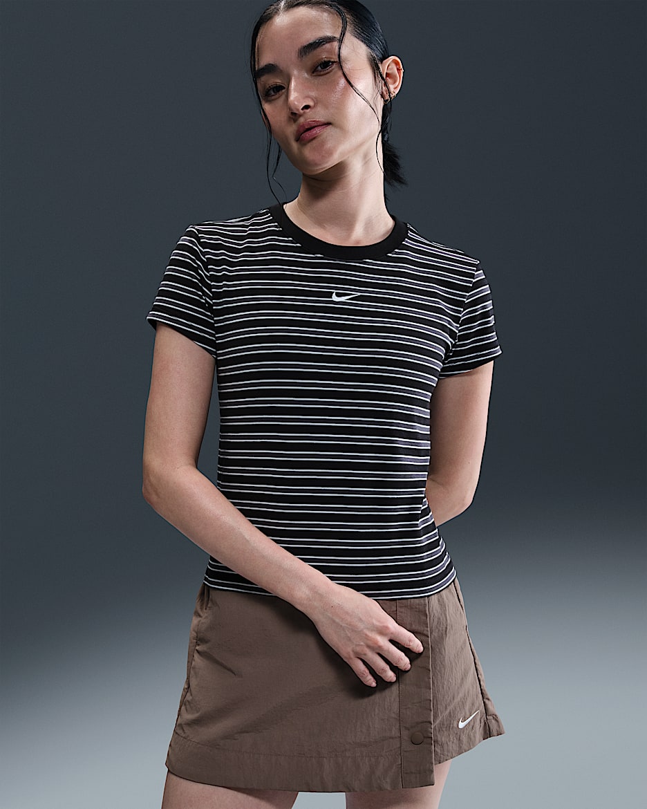 ★ Nike★ Sportswear Chill Knit Slim Stripe T-shirt W Lilac Nike Sportswear Chill Knit Slim Striped T-Shirt in Purple | Lyst